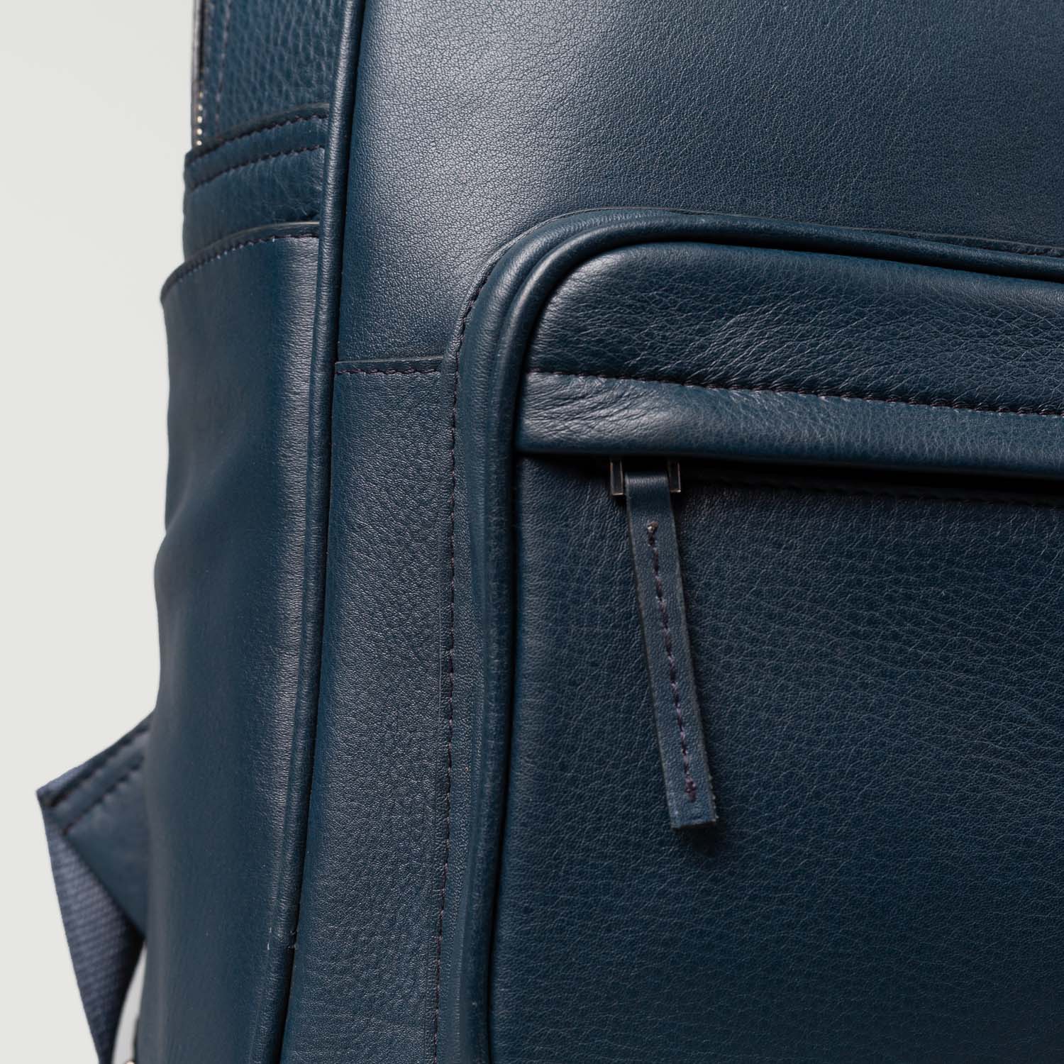 The Philos Midnight Blue Leather Backpack - Image 5