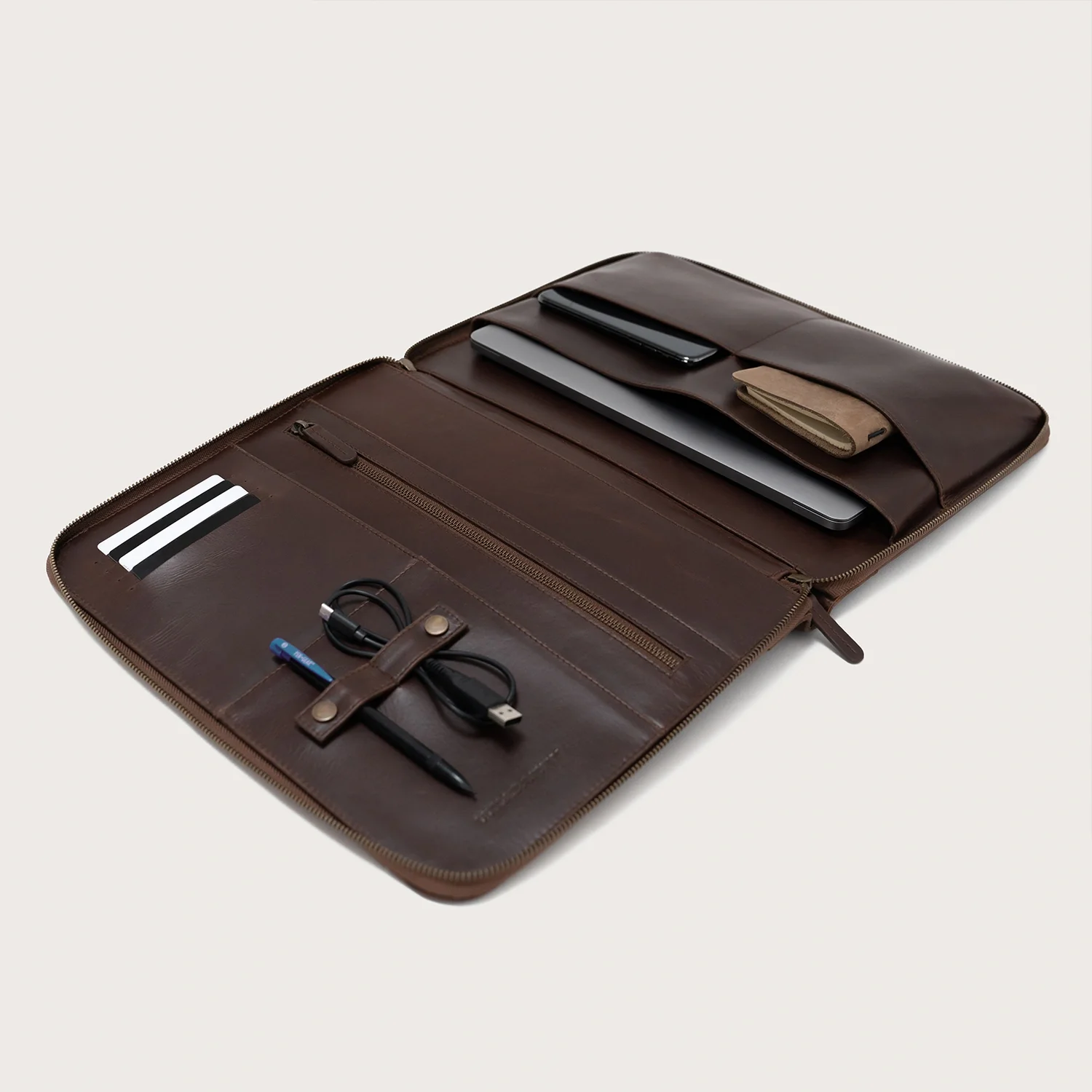 The Eclectic Vintage Brown Leather Folio Organizer - Image 9