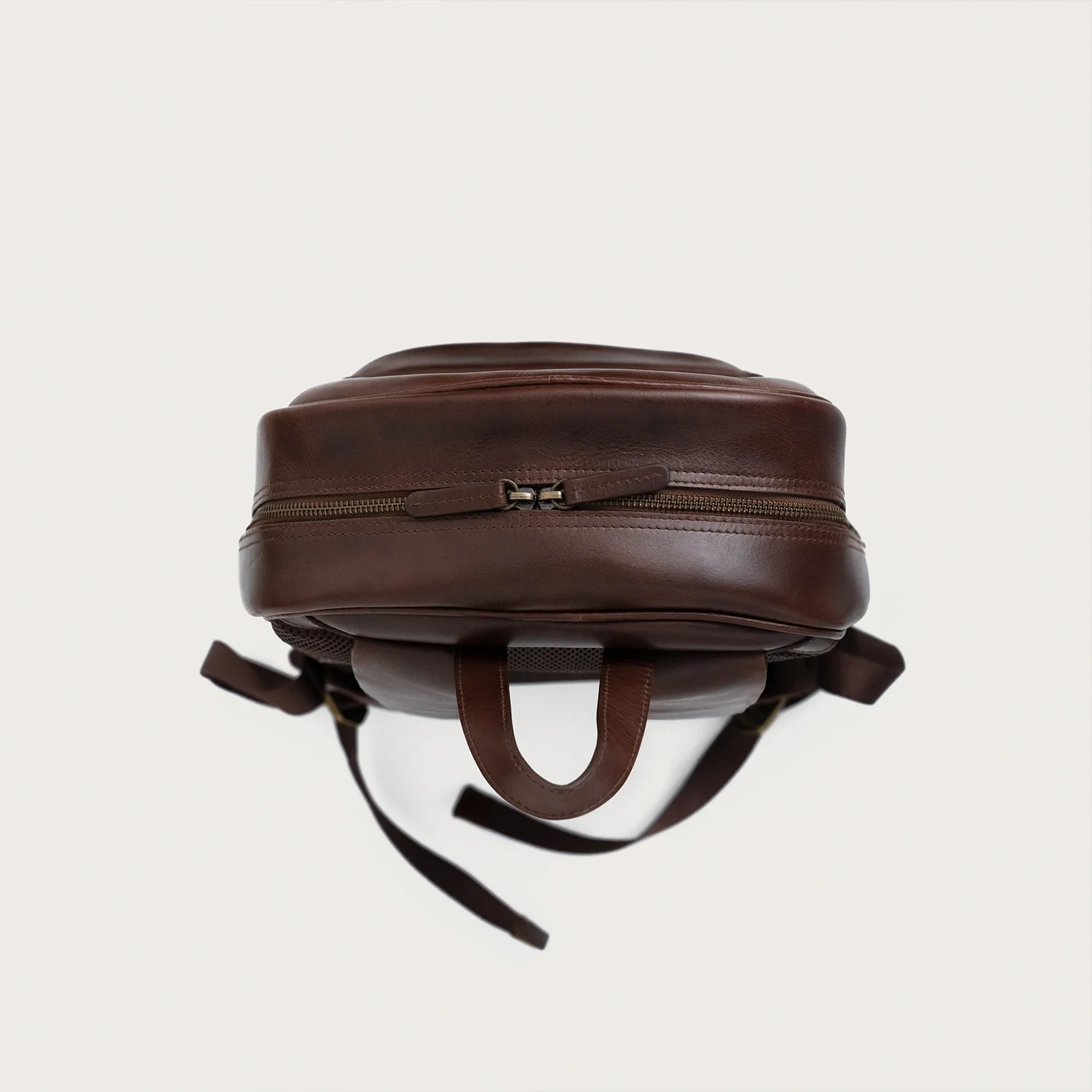 The Philos Vintage Brown Leather Backpack - Image 7