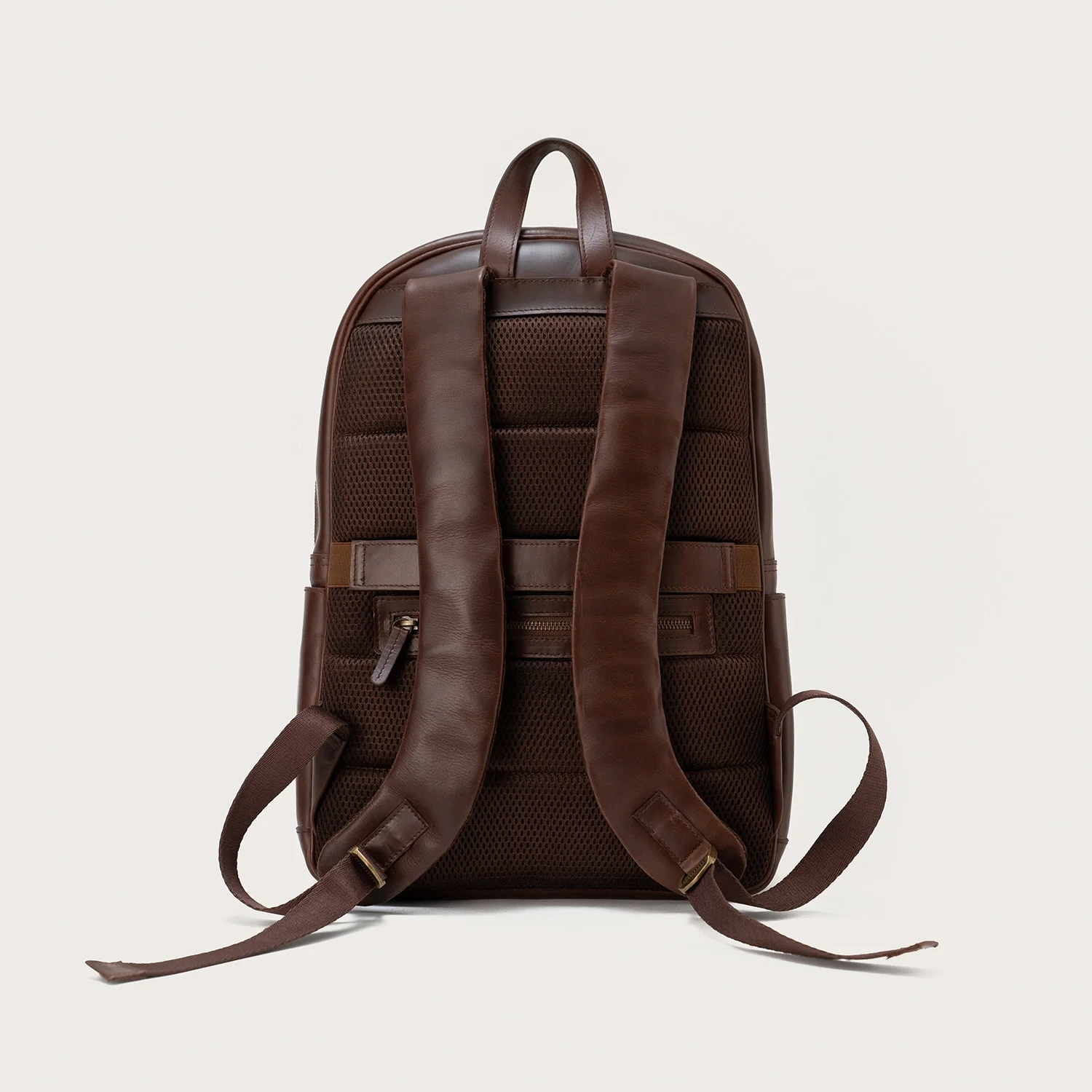 The Philos Vintage Brown Leather Backpack - Image 3
